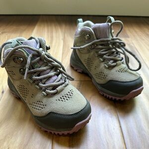 Girls Northside Hiking Boots - Size 13
